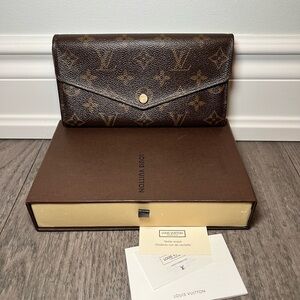 Authentic Louis Vuitton Brown and Gold Monogram Wallet on Chain